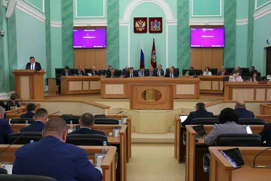 31 июля председатель Контрольно-счетной палаты Брянской области Ольга Павлова приняла участие в заседании Брянской областной Думы 